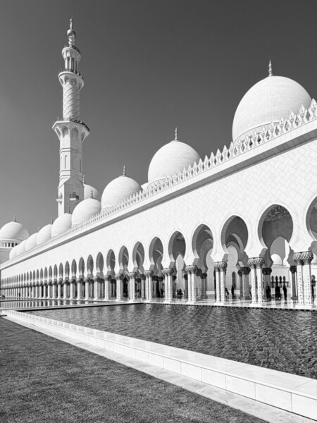 Photograph Ingrida Kuznecova Sheikh Zayed Mosque on One Eyeland